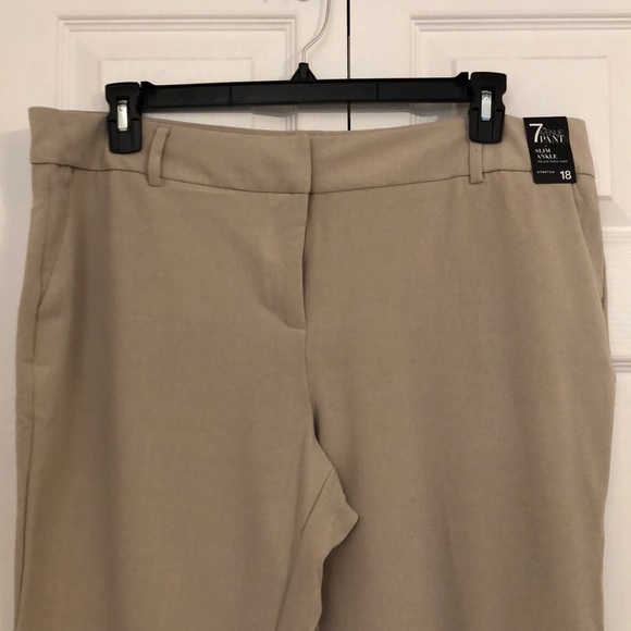 NY&CO Slim Ankle - Picture 2 of 6